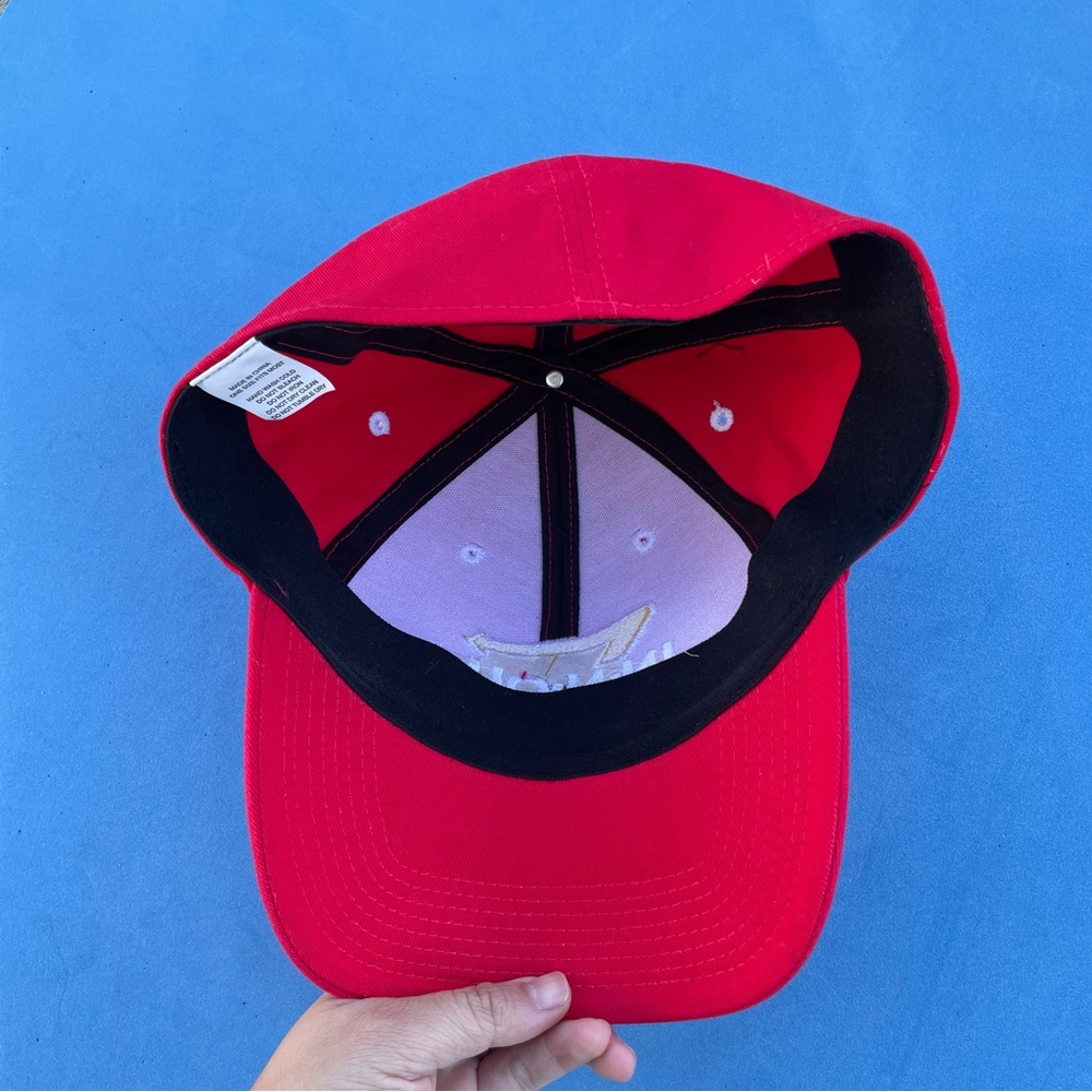 In-N-Out Burger Cap – Red & White (Size Large/XL) - Picture 4 of 6